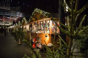 наша елочка и улицы города))) Приятного вам времяпровождения!