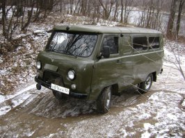 5 балов, с языка снял, видимо у москвичей такие вообще не в счет:) Или автор "чутка" не в теме. Знакомые купили для охоты, списанную с конторы лошадку, за 15 т.р.:) Фото естественно первое что попалось под руку: