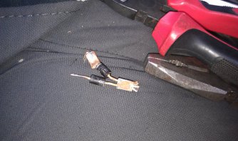 Летом перебирал у себя. Вот так официалы сигналку поставили: