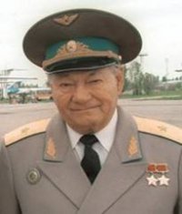 Талга́т Якубе́кович Бегельди́нов (каз. Талғат Жақыпбекұлы Бигелдинов; 5 августа 1922, Майбалык, Акмолинская область — 10 ноября 2014, Алма-Ата) — советский лётчик-штурмовик, дважды Герой Советского Союза, генерал-майор авиации Казахстана.