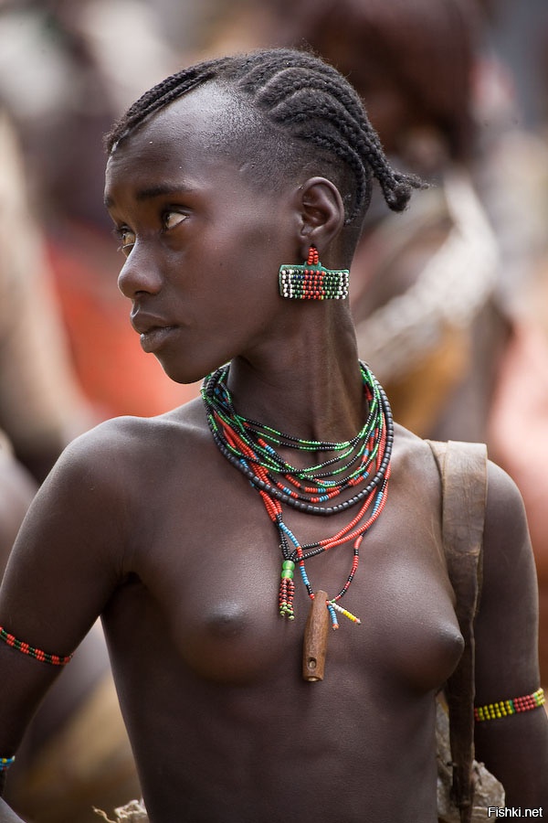 Хамеры - африканское племя без паспортов.