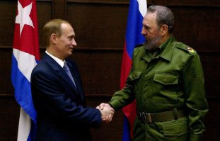 Интересная статья. Предлагаю продолжить серию. Например написать статью про кубинского лидера Фиделя Кастро.
Про Муамара Каддафи тоже было бы интересно.
Ну и так далее...