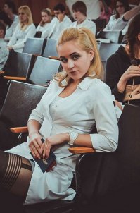 Белатриса Лэстрейдж, оказывается, не в Хогвардсе, а в медицинском училась!