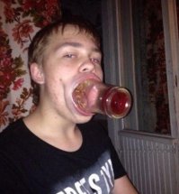 Пздц зубы. Просто желтое с черным и все.