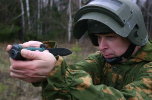 Нож разведчика стреляющий.