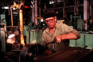 Ещё Вячеслав Фетисов у станка стоял))))))))