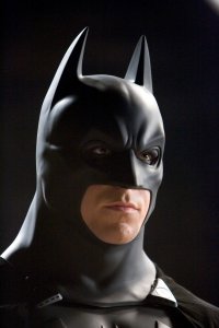 Бэтмен-начало!!!