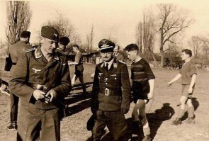 Вот где был "дико крутой" матч: "Матч смерти" в Киеве, в 1942-ом году...