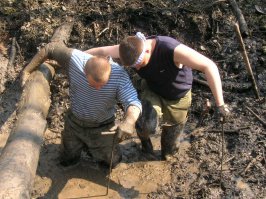 Вы ещё по рамушевскому коридору не ходили... Там по ночам крики слышны, да выстрелы. Шумно у нас.