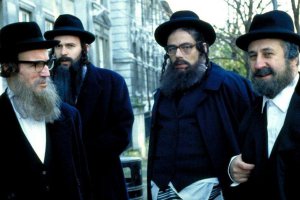 Майкл, Где камень?