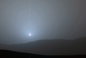 Андрей
судя по отчёту это нае*** ибо выходит дороже одноразовых, причём заметно дороже. А вся возня идёт ради проекта освоения марса. Там вообще очееень странная движуха с марсом... сначала базарили о красной планете, показщывали фото красого неба над марсоходами и писали что жидкой воды не может быть. На серёзных учёных из СССР говоривших что спектральное исследование марса с земли и спутников говрит о том что там кислорор есть и небо синее. А на уровне большого каньёна атмосфера той же плотности что и на земле... потом фотки стали показывать серое небо марса и искали замёршую воду.. а учёные из России тыкали в советские данные и говорили что там и жидкая должна быть но на них недоумённо косились.. теперь на фото небо замазано либо явно голубого оттенка без всяких признаков красного (гуглим фото) и в новостях незметно так прошла новость что найдена жидкая вода на марсе...
Забавная движуха да ? причём всё это НАСА. И морду кирпичём держат.. а спайс икс по открытым ими же данным расчитан как раз на то чтобы стартовать с марса пососле посадки. О многоразвой скорлупке для выведения грузов на арбиту земли на данном этапе явно речь не идёт ибо явно дороже сущесвующих систем 50 летней давности.