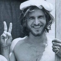 Все пальцы на месте ! Какая редкость для плотника.