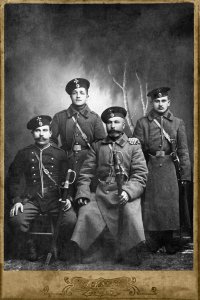 Восстановленное фото из семейного архива.