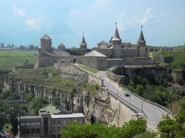 Старый военный городок, пережил не одну войну, несколько революций.
