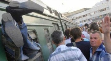 Господин  Козлов   возвращается домой