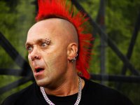 А чего смущаться? Чай, не один такой! :)