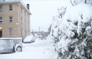 Это рядом с Jordanville, Монастырь Святой Троицы.
Попробуйте найти хоть одно отличие от России, а ведь это на другом конце света! Природа в России совсем не уникальна

Но отличие все же есть - это отсутствие самой России, с ее правительством, ежедневно меняющимися законами и прочим быдлом (все прекрасно знают, о чем я)...