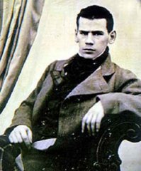 забыли добавить еще Льва Толстого без бороды.