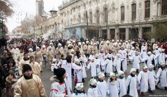 Рожденственское шествие-АЛИЛО.сбор подарков для детдомов и неимущих .Тбилиси