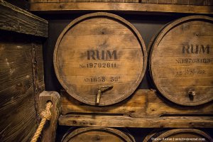 Ну хорошо :) Вот Вам бочонок с ромом :)