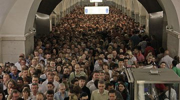 Автору огромный плюс. Хотябы потому что он в отличии от некоторых просто показал красоту а не стал сравнивать самое красивое у нас с самым отстойным у них. Причем сравнивальщики вот такие картинки почемуто не прилагают в сравнение