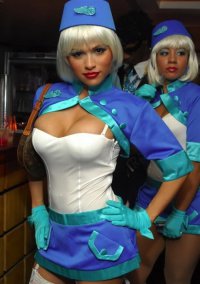 Стюардессы разных авиакомпаний