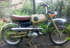 У меня вот такая мечта была, и мне его купили, но ездить на нем не давали до 12 лет, год стоял в гараже, приходил запускал и сидел на нем, газуя и представляя как буду рассекать)