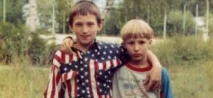 Вот молодец! Легко,кажется,непринужденно...Сколько крови и пота за этим...Нос сломан, зуба нет.Настоящий боец! БРАВО, АЛЕКСАНДР!!УРАААА!!!!