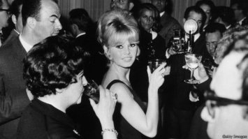 Не похожа на ББ та, что на фото.