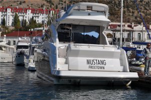 Как богачи называют свои яхты