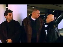 Что с тобой не так? Где у тебя гниет? Из этих штоль?