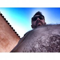 Х.елфи больше лайков приносит