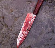 Честно говоря не совсем понимаю этого понятия,стамеска острая войдет в тело как в масло,отвертка заточенная еще проще,да просто срез от вгп трубы страшнее любого катрана. где гарантия что стамеской не убью,а ножом с наконечником менее 3мм завалю 100%? а убивают к стати всех обыкновенными кухонными...