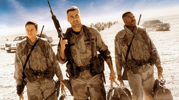 Посмотрите фильм "Три короля" - один из достойнейших. Вроде комедия, про 4ёх придурков решивших нагреться на войне. А выливается в очень такую крепкую драму - где люди гибнут не за хер собачий. И снято прикольно и задуматься есть над чем!
P.S. Плюс молодые Дж. Клуни и Марк Уолдберг.