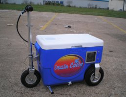 еще куллер как мопЭд. на пикниках пригодится :)