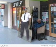 Бумажная камера наблюдения