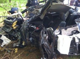 какие нахер тут помогут подушки безопасности,ты наркоман что ли??