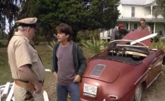 Вон на заднем плане два гениальных механика, все починят.