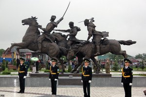 Памятник "Дикой дивизии"