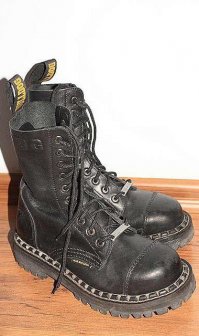 Меня такие спасают в нашу погоду.