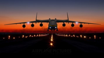 Читая посты ниже заметил, что к самолету АН-225 относятся негативно. Это не украинский самолет, а советский!! Мрия хоть серийно никогда и не производилась, но тем не менее - это чудо советской инженерной мысли. Этому самолету принадлежат сотни мировых рекордов. Один из самых впечатляющих самолетов, которые когда либо строились.