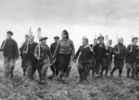 Созидатели и труженики Страны Советов