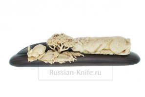 Да ничего! Всё нормально! Я тоже слегка резковат тогда буду.
Во всем мире же только пиндосы с гейропейцами (все бы ничего, но чехи и бельгийцы - это ж, блин, показатель, ага!!!) умеют ножи делать, поэтому им жопу надо лизать. А про Архангельских, Пампуху, Кузнецова и других уважаемых российских ножеделов не стоит писать - они же не вытачивают из штамповочек. Ну и никто же больше тоже не умеет делать ножи: ни белорусы, ни японцы, ни украинцы, ни индийцы - никто! Так по-твоему?
Пиндосовские и гейропейские твои недомастера уже в гландах сидят, в твоих, при чем по самые яйца! Если не заметил - глаза разуй! Что ни пост, то про пиндосов или гейропцев!
Что касается моего поста: я сам сделал и сам запостил, а не выкладываю готовые тексты с красивыми картинками о супер-ножах охотников на крокодилов, которые на поверку нужны их владельцам только для компенсации нехватки кое-где ещё, ибо никаких других практических применений в жизни им найти нельзя. Если ты считаешь, что эти ножи красивые - ни хрена не соглашусь! Вот как выглядят красивые ножи: