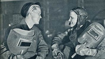 Когда то она была молодой красивой и поднимала целину.
На целине тот не прижился, кто работать ленился. 
Маменькин сынок на целину не ездок.
Целина научит дружбу ценить.