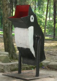 В одно время были у нас такие мусорки