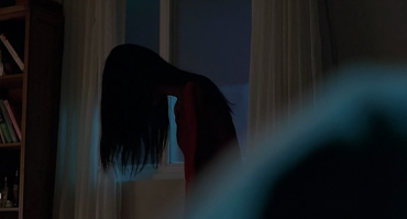 Квартира / APT / Apartment / A.P.T
Хороший ужастик..