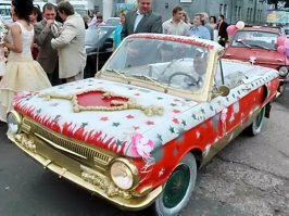 Парень сделал кабриолет из Запорожца