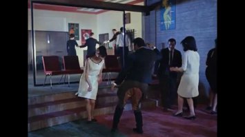 16 проблем, которые поймут все женщины, когда-либо покупавшие джинсы