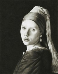 Тут нужен актёрский талант лицедейства. Скарлет интересно обыграла оригинал.