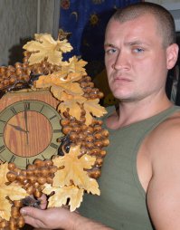 Вот и "счастливый" фэйс обладателя, он же автор, он же я. Сравни с аватаркой